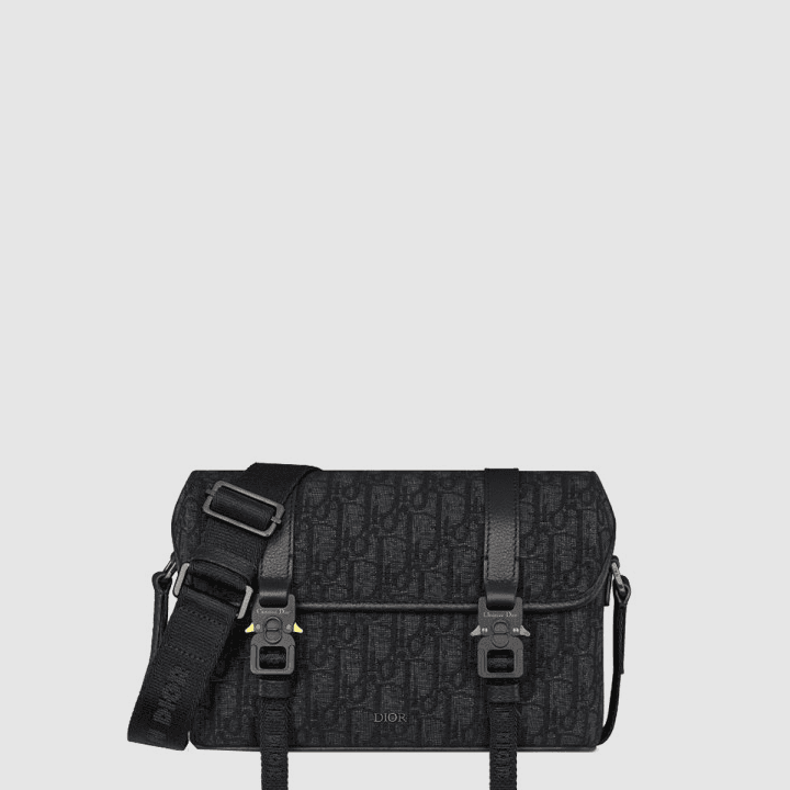 디올 Hit the Road 플랩 메신저 백 블랙 Dior Oblique 자카드