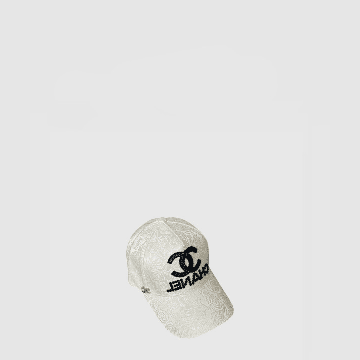 샤넬 아이보리 베이스볼 캡