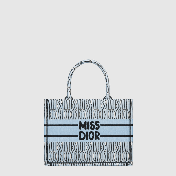디올 북 토트 미디엄 페일 블루 블랙 Miss Dior Allover 자수