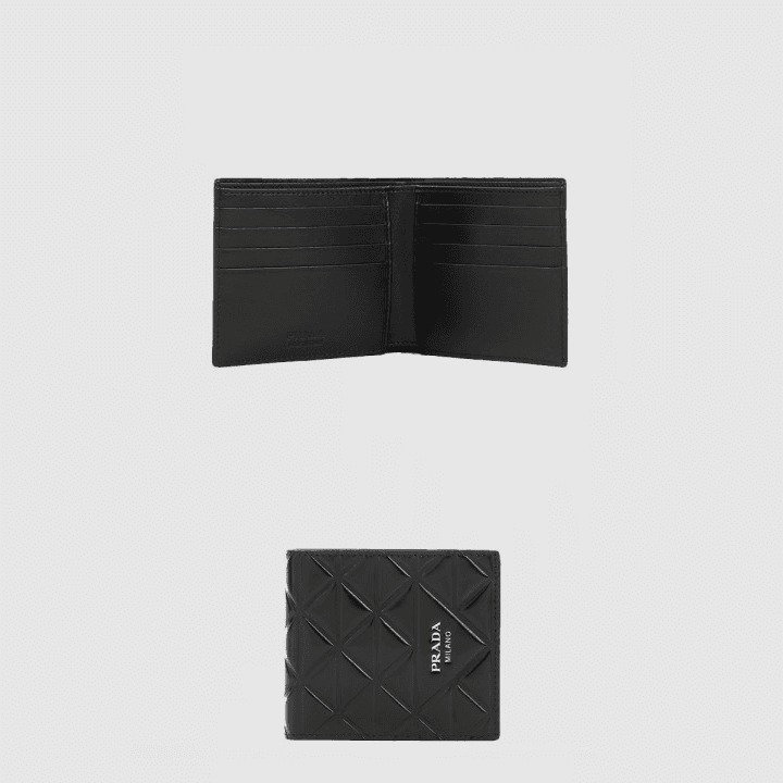 프라다 삼각형 모티프 가죽 반지갑